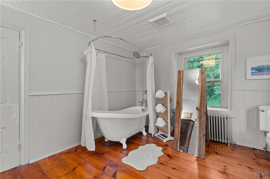 3225 Jordan Road Orefield, PA 18069 - Photo 32 of 50 a bathroom with a sink toilet and shower
