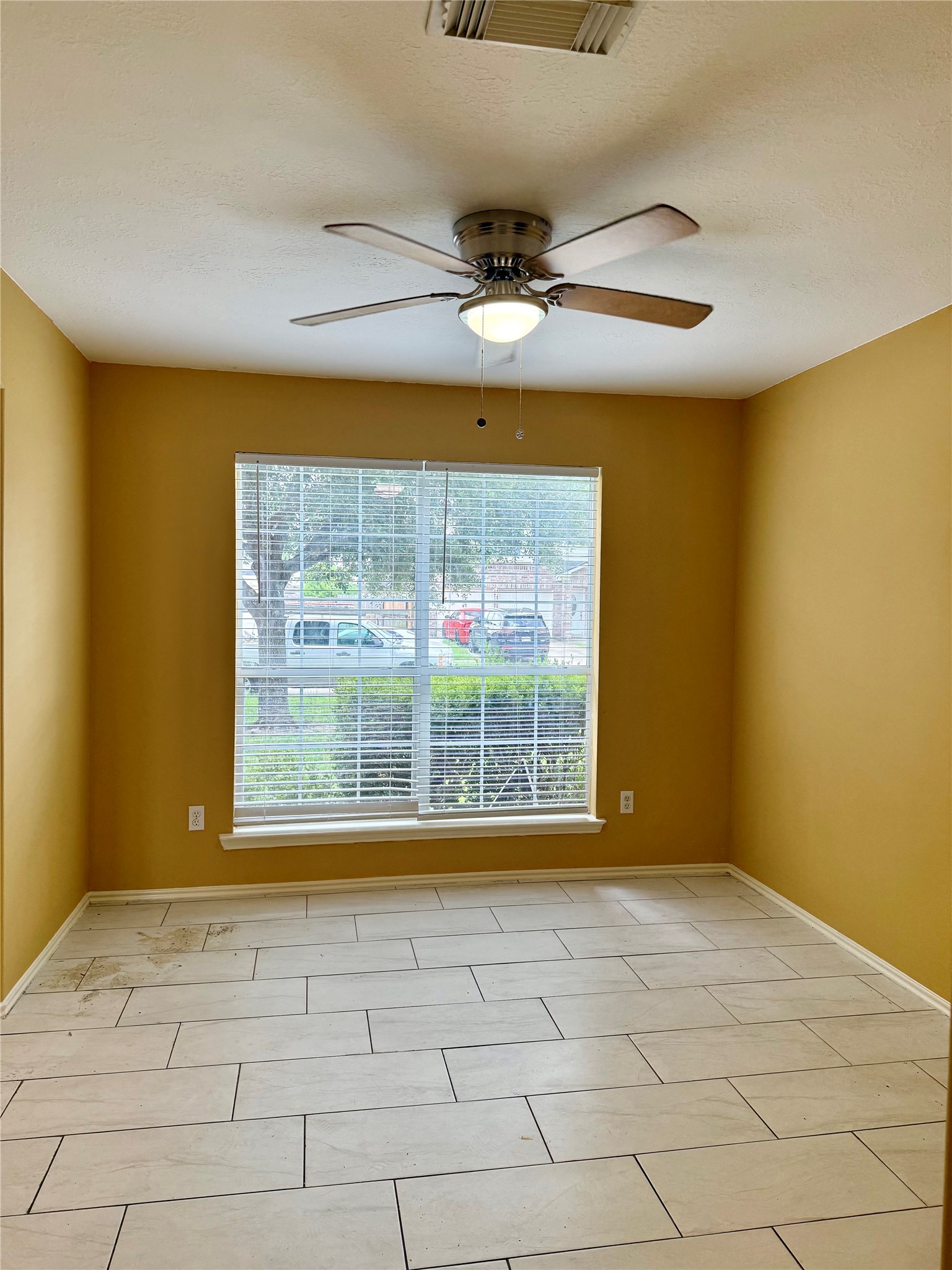 5111 Caymus Drive Spring, TX 77373 - Photo 5 of 16
