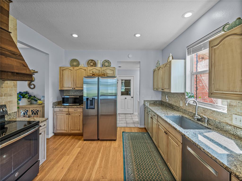 18331 Townsend House Road Dade City, FL 33523 - Photo 22 of 52 Gallery Image 22
