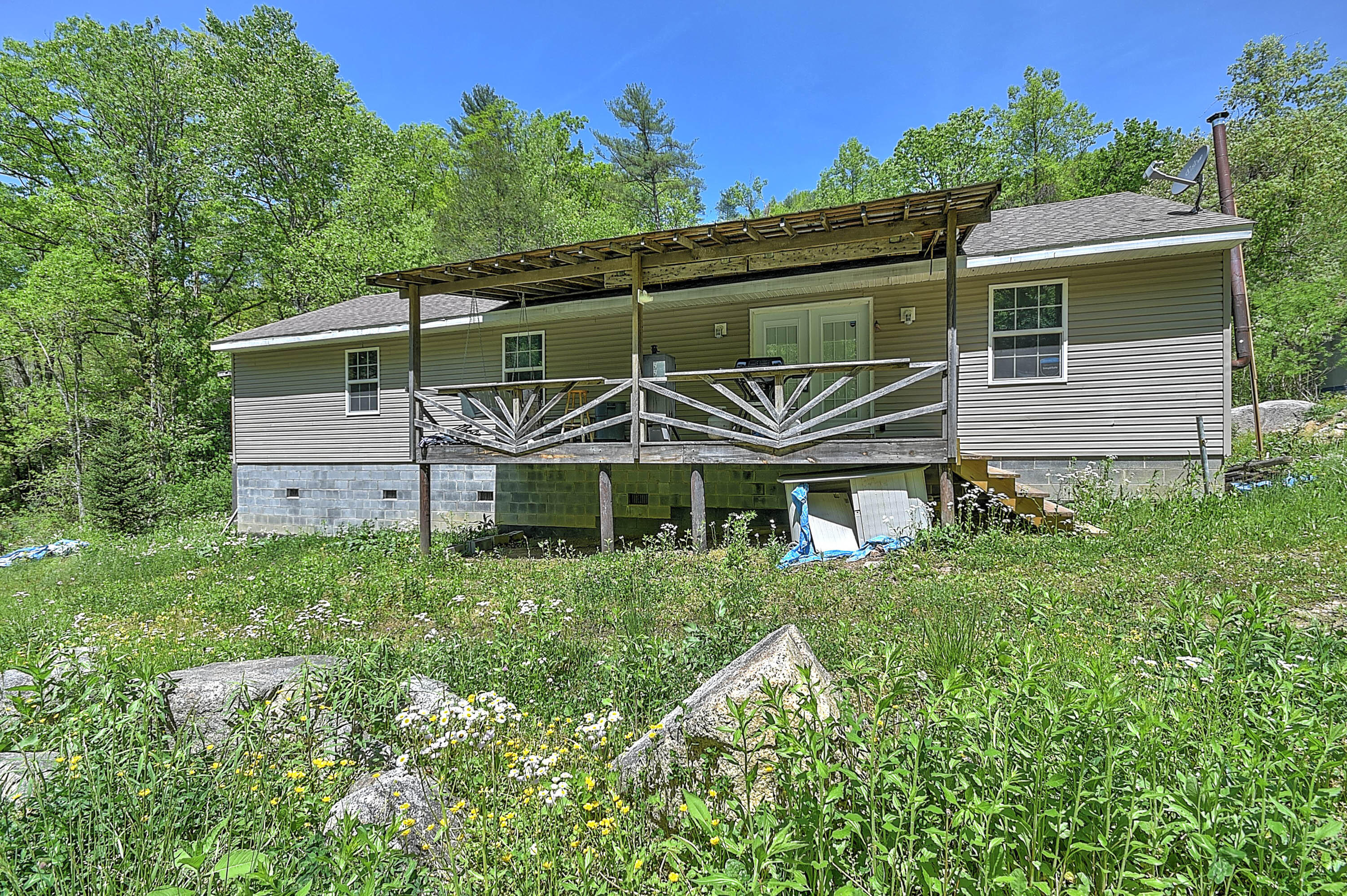 147 Tower Road Roan Mountain, TN 37687 - Photo 1 of 21 Tower Rd-2