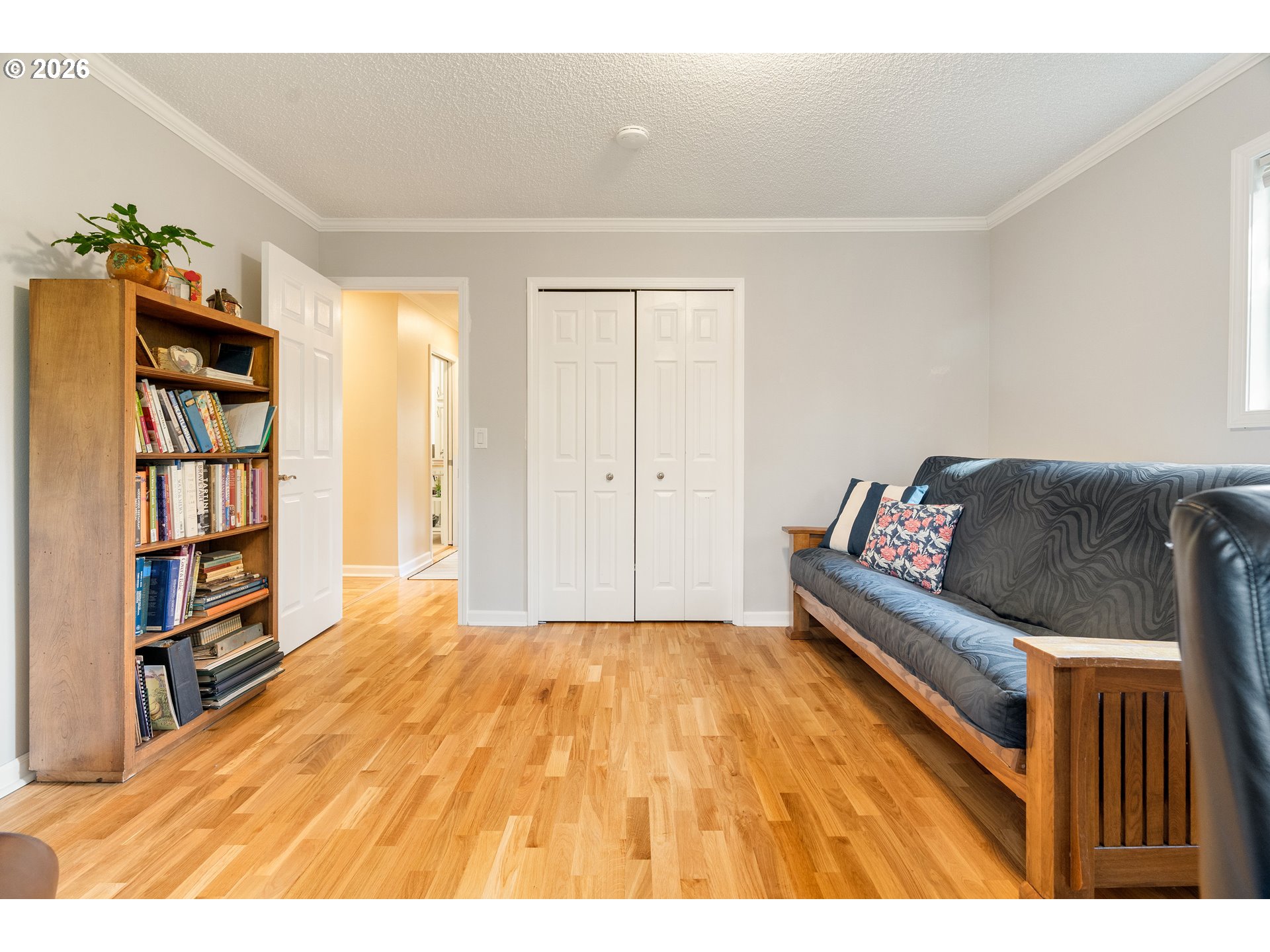 7422 Southwest 37th Avenue Portland, OR 97219 - Photo 15 of 47