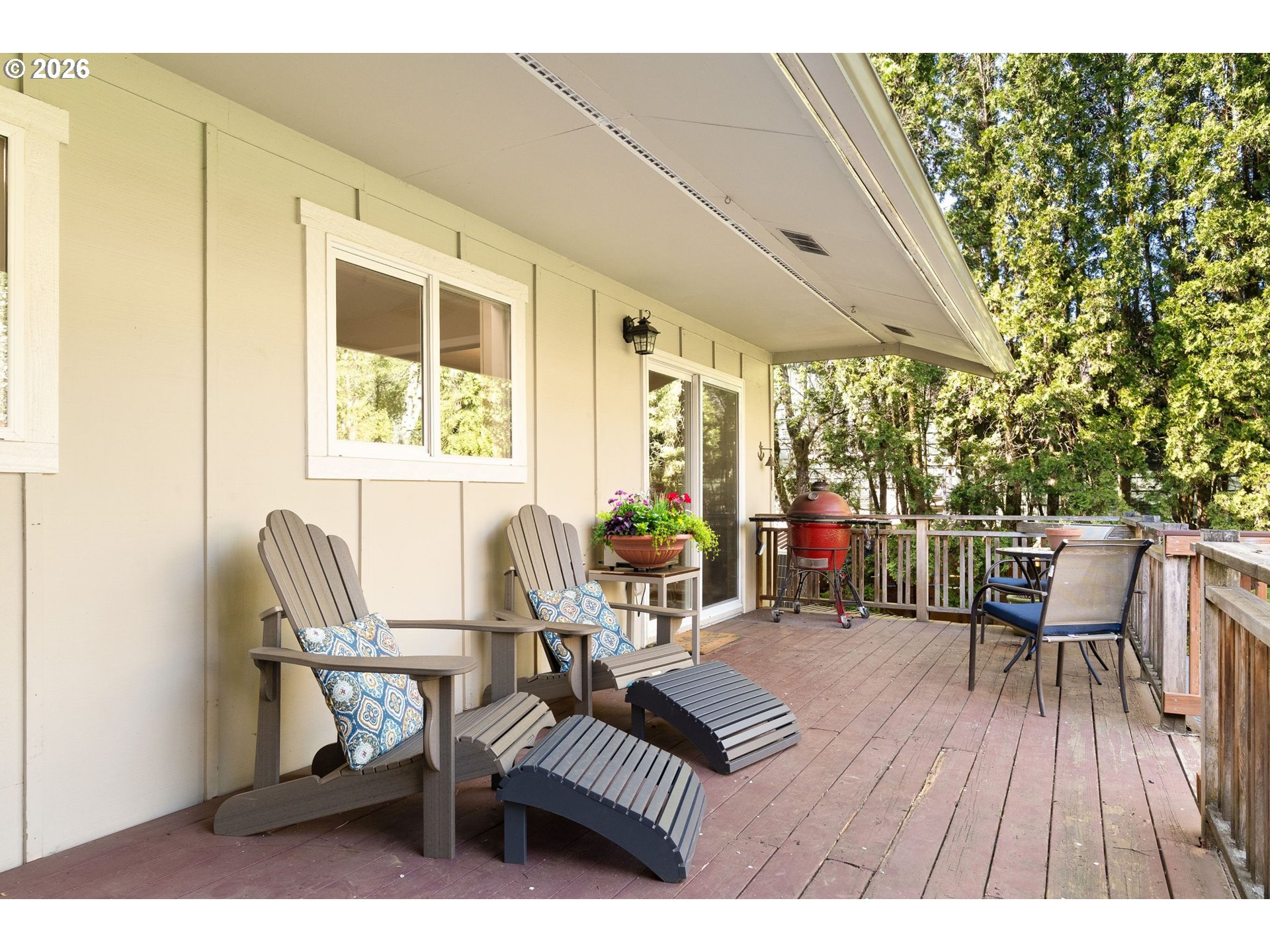 7422 Southwest 37th Avenue Portland, OR 97219 - Photo 27 of 47