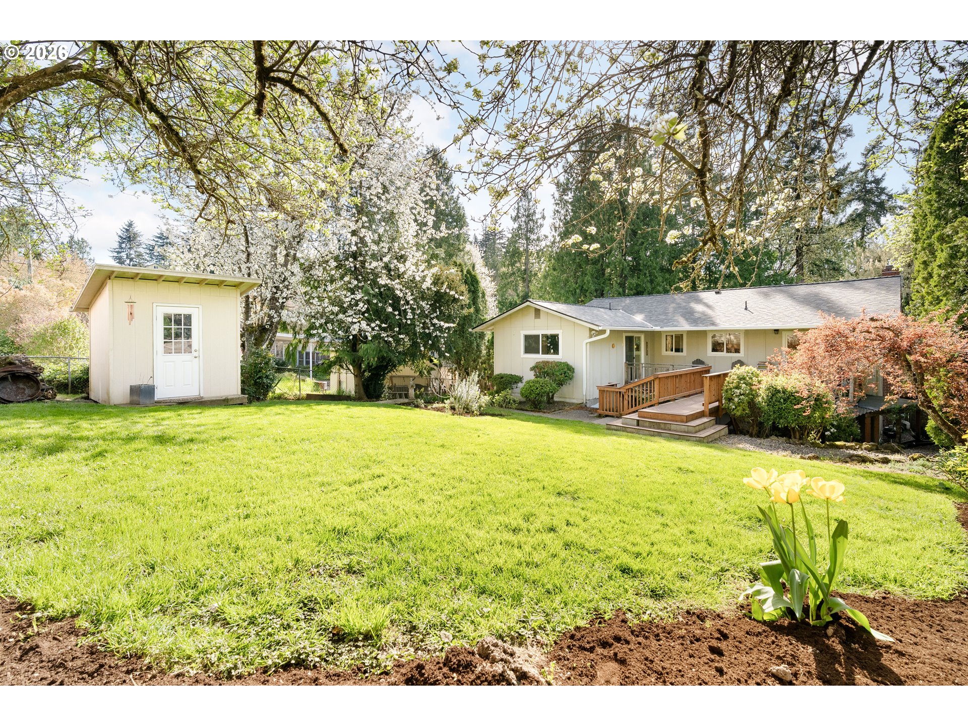 7422 Southwest 37th Avenue Portland, OR 97219 - Photo 29 of 47