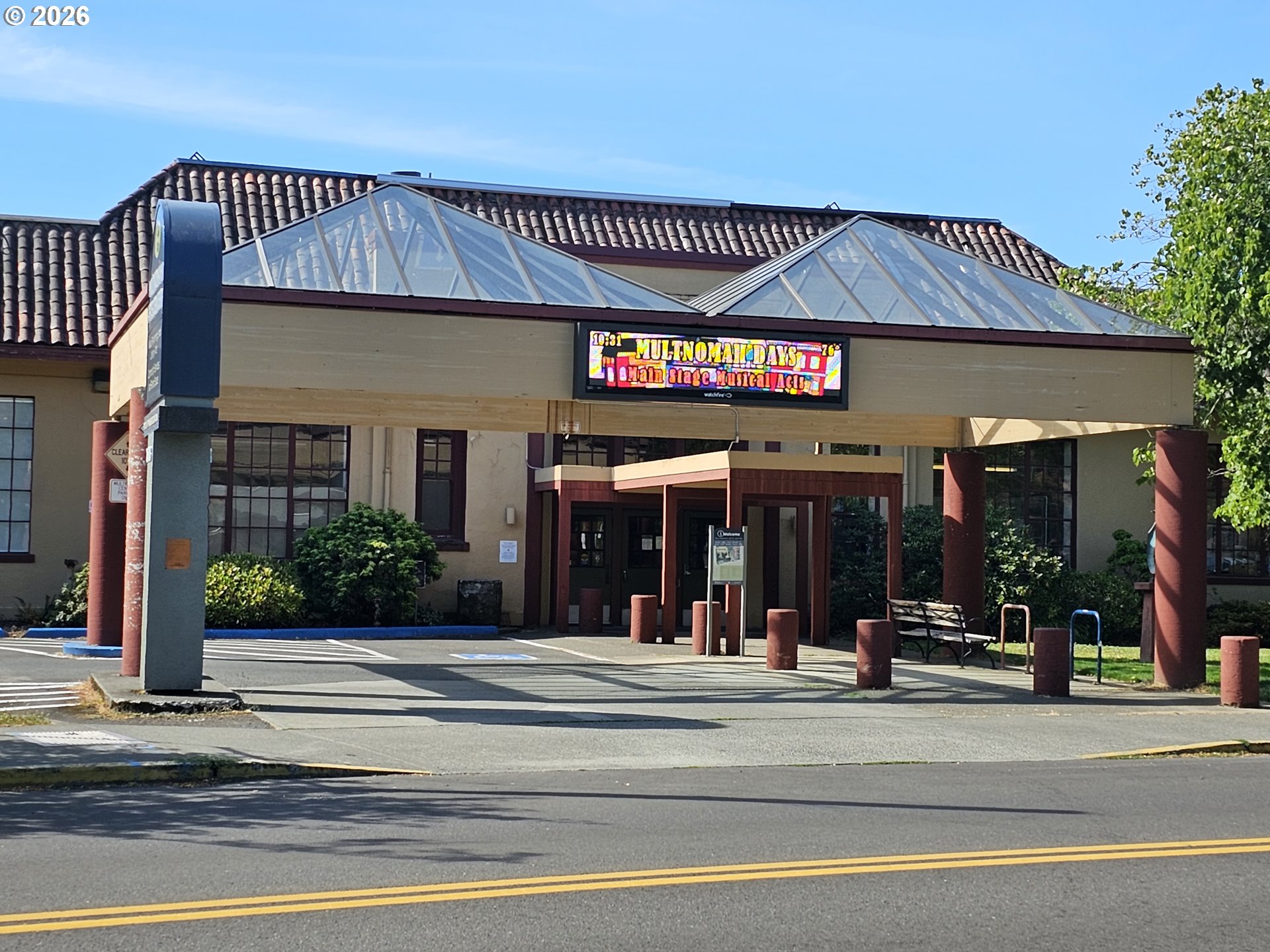 7422 Southwest 37th Avenue Portland, OR 97219 - Photo 44 of 47