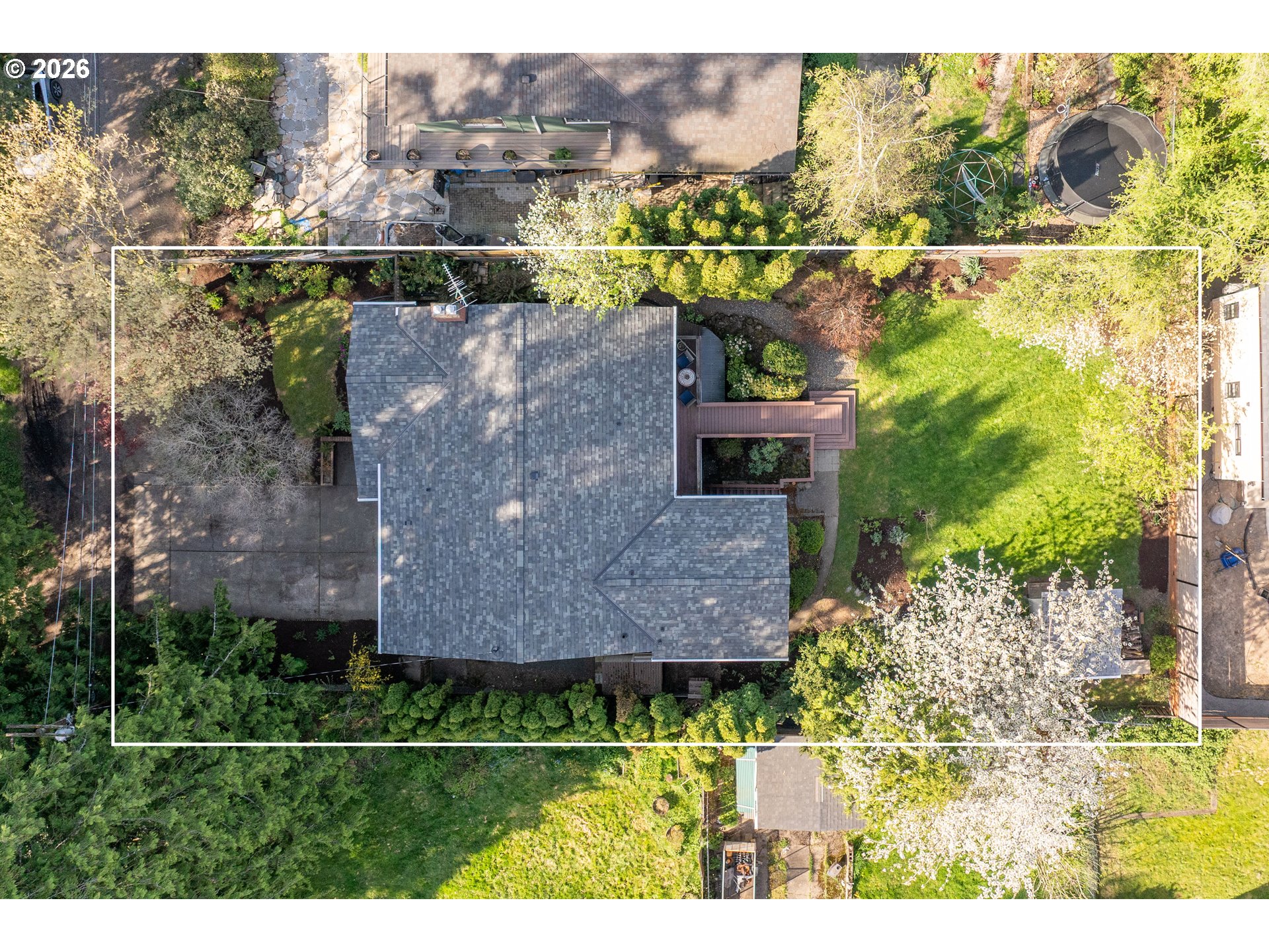 7422 Southwest 37th Avenue Portland, OR 97219 - Photo 47 of 47