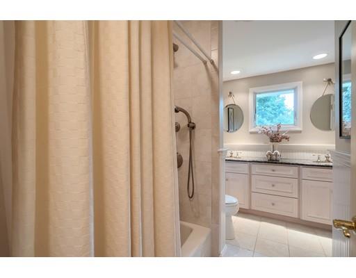 6 Gates Road Peabody, MA 01960 - Photo 13 of 40 Gallery Image 13