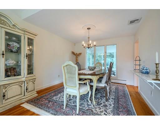 6 Gates Road Peabody, MA 01960 - Photo 7 of 40 Gallery Image 7