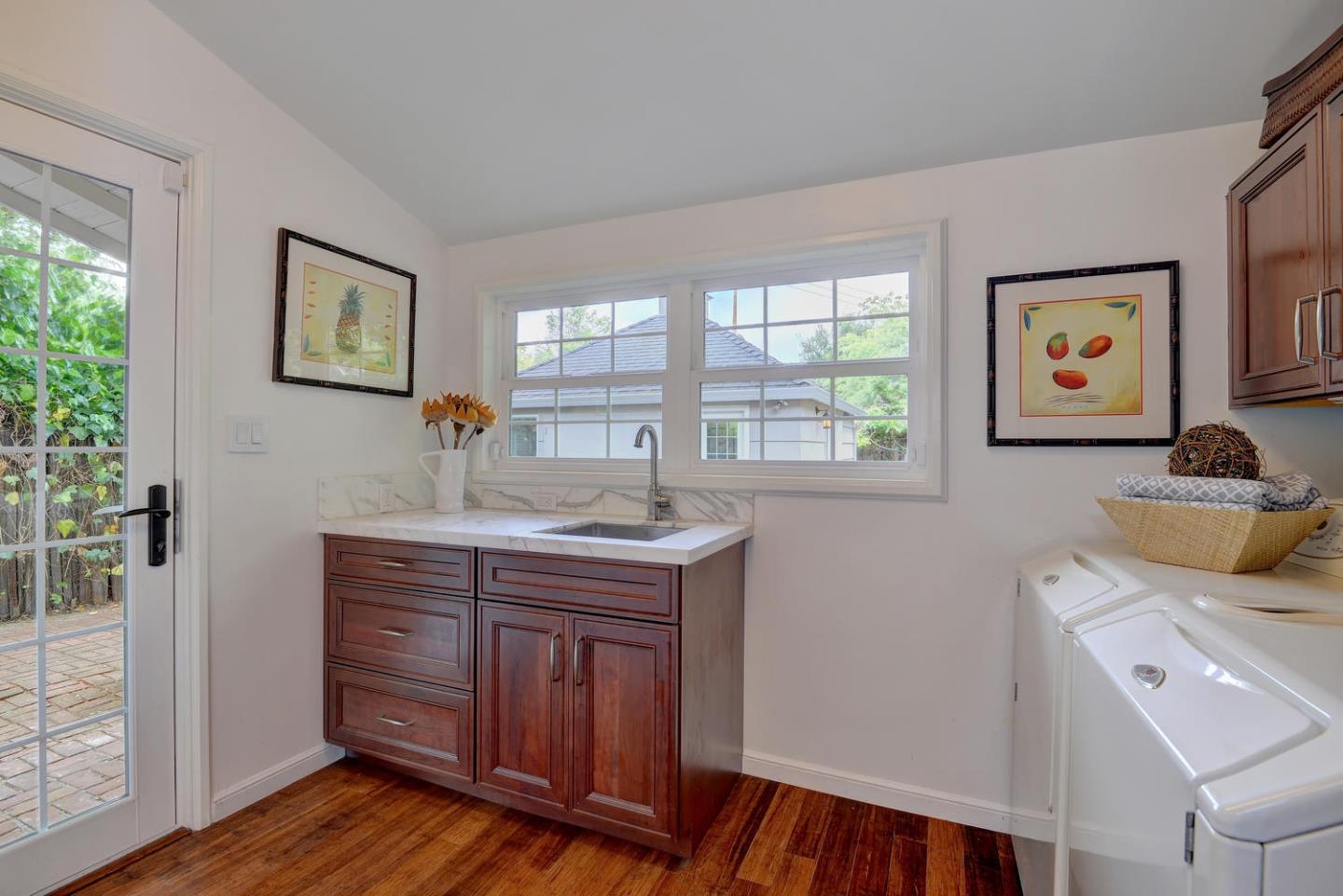 1655 Middlefield Road Palo Alto, CA 94301 - Photo 13 of 35 Gallery Image 13