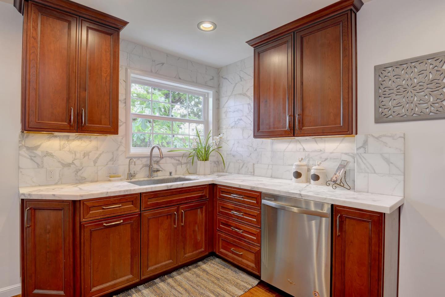 1655 Middlefield Road Palo Alto, CA 94301 - Photo 10 of 35 Gallery Image 10