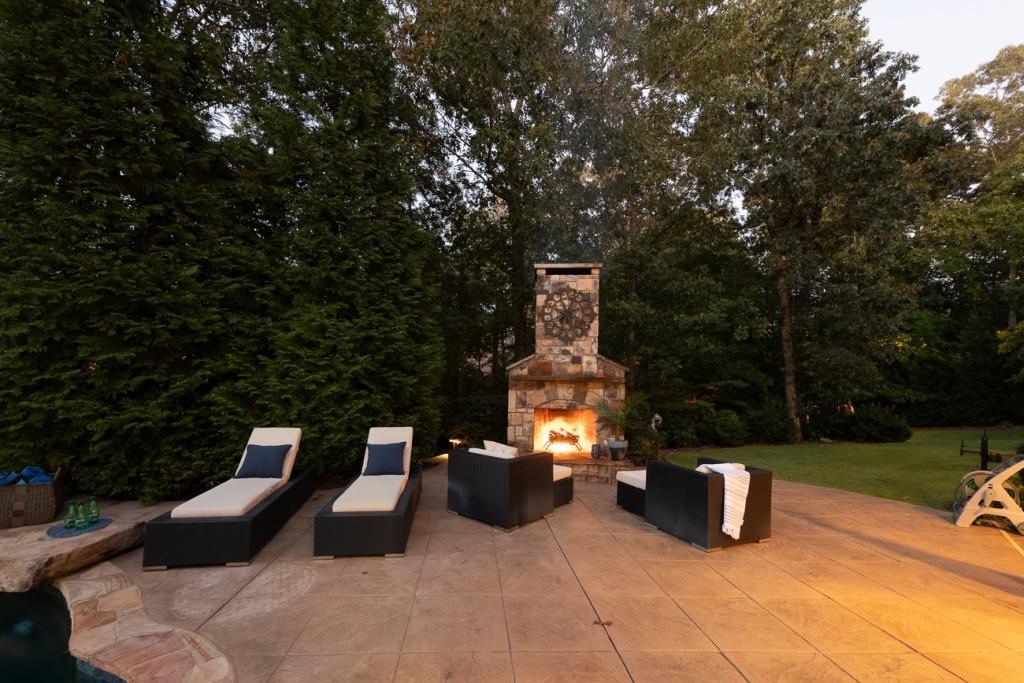 165 Autry Trail Alpharetta, GA 30022 - Photo 68 of 70 a view of a chairs and tables in the patio