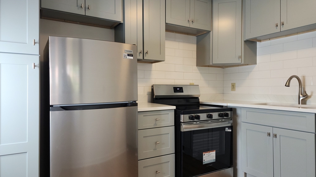 1323 Worcester Road, Unit G7 Framingham, MA 01701 - Photo 2 of 16