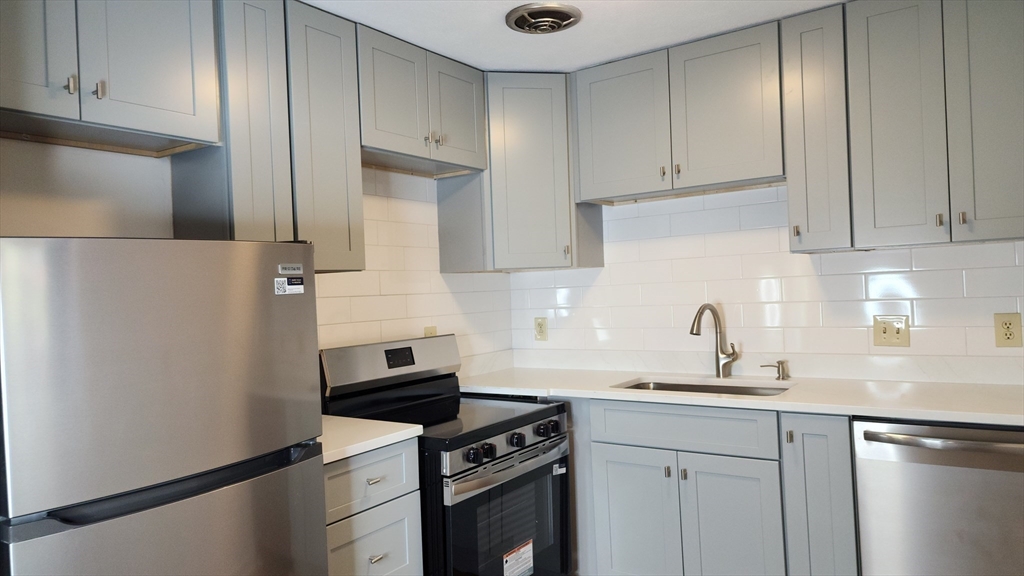 1323 Worcester Road, Unit G7 Framingham, MA 01701 - Photo 2 of 20