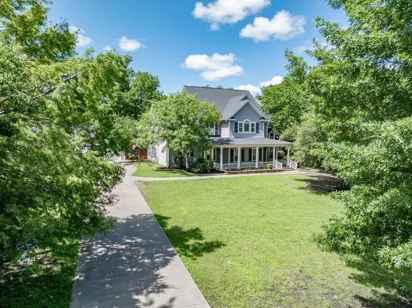 $739,000 | 119 College Street, Farmersville, TX 75442