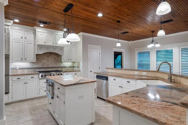 $739,000 | 119 College Street, Farmersville, TX 75442