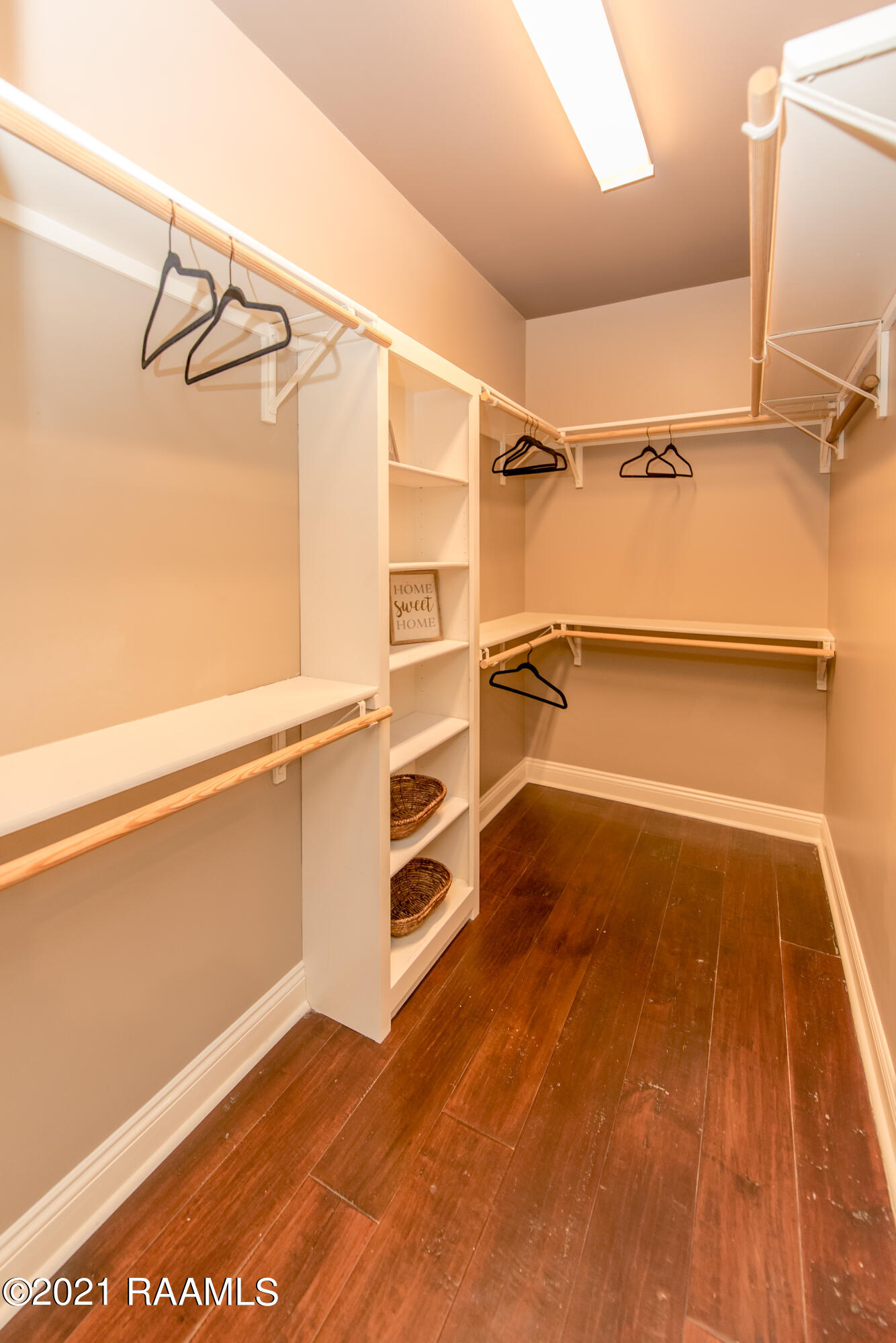 315 Hill Ridge Drive Youngsville, LA 70592 - Photo 21 of 34 Master Closet
