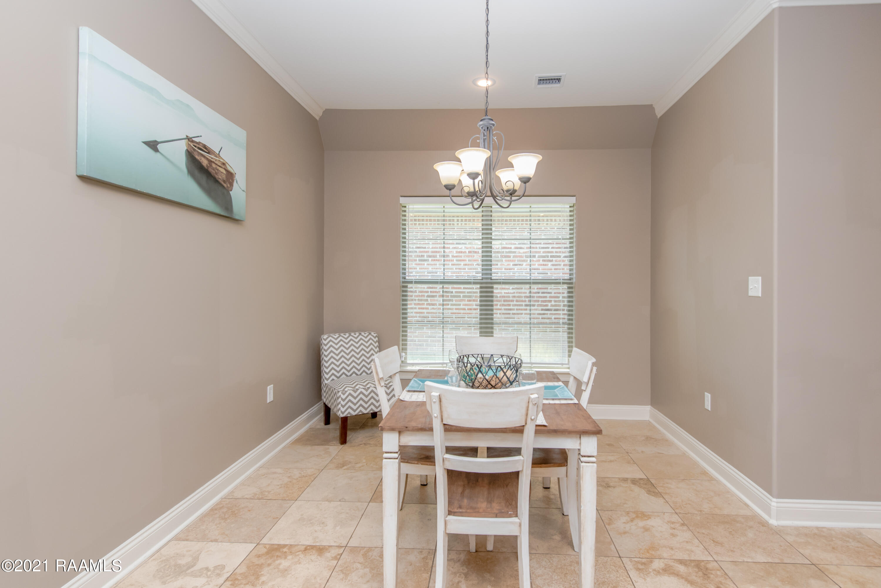 315 Hill Ridge Drive Youngsville, LA 70592 - Photo 10 of 34 Dining Room