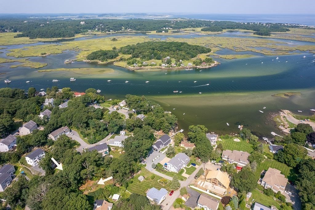 35-39 Riverview Road Gloucester, MA 01930 - Photo 4 of 42