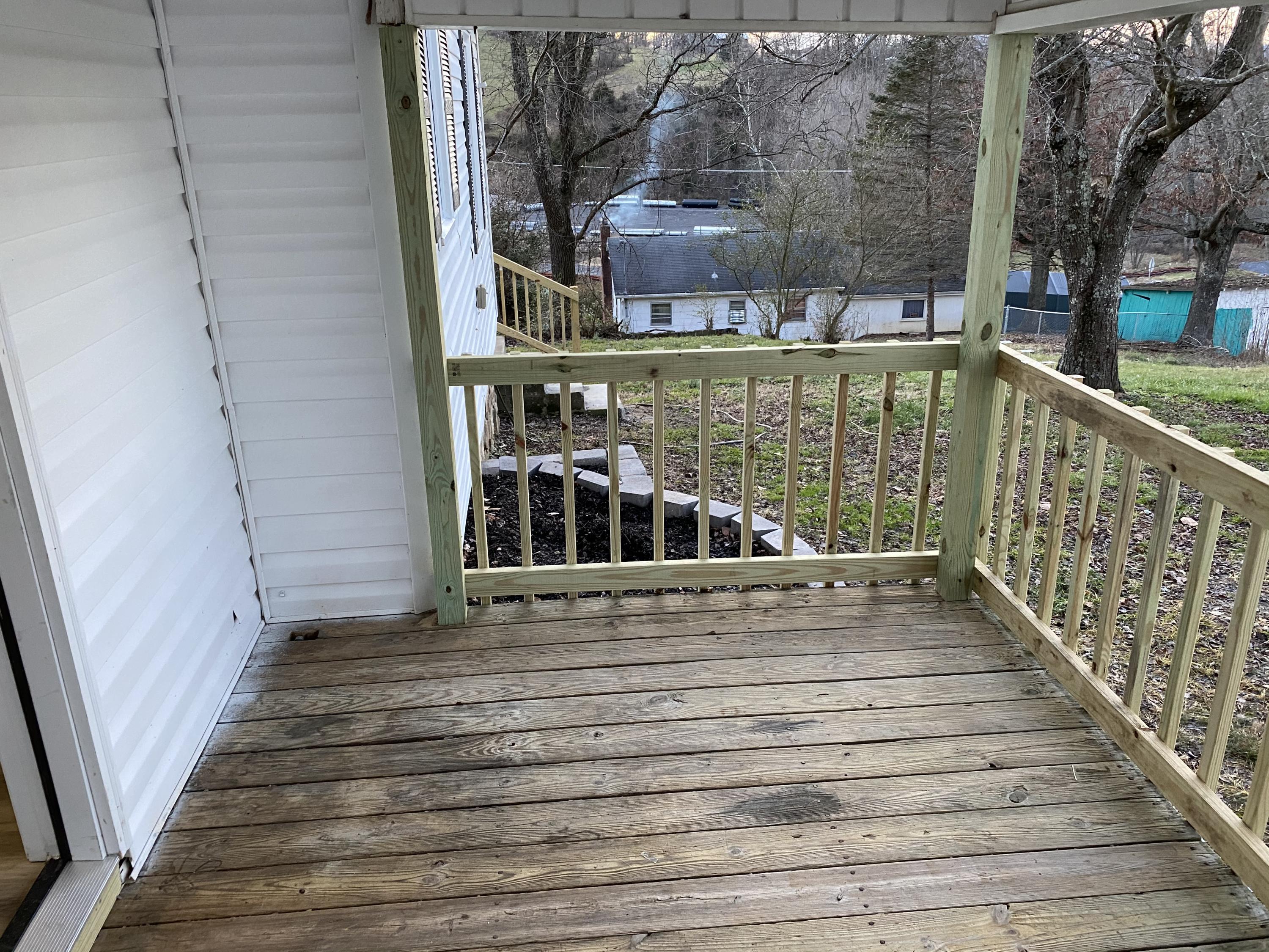 113 Ridge Road Fall Branch, TN 37656 - Photo 30 of 39 A4C1FE6F-E8E6-4872-84DE-A6AD0FA9656D