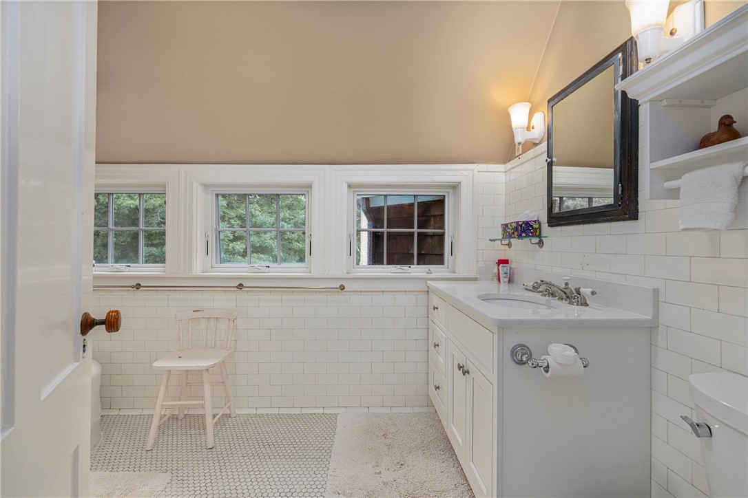 70 Broad Rock Road South Kingstown, RI 02879 - Photo 36 of 46