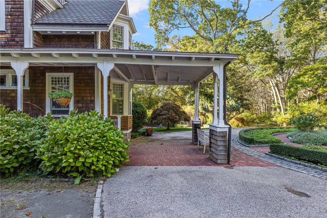 70 Broad Rock Road South Kingstown, RI 02879 - Photo 4 of 46