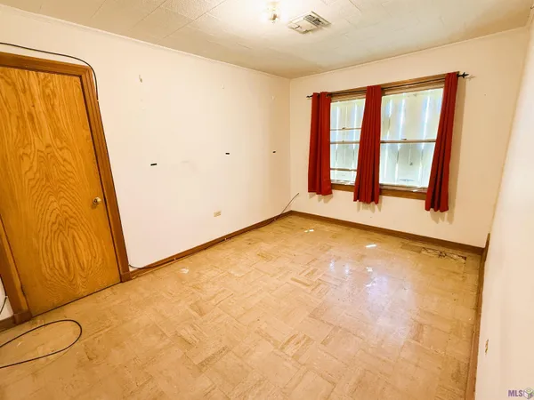 $125,000 | 301 Julia Street, Thibodaux, LA 70301