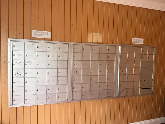 $1,690 | 1280 West 54th Street, Unit 322B, Hialeah, FL 33012