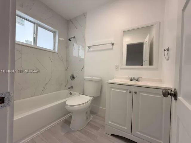 $1,690 | 1280 West 54th Street, Unit 322B, Hialeah, FL 33012