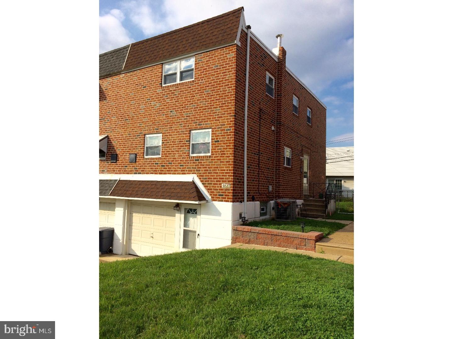3827 Charteris Road Philadelphia, PA 19154 - Photo 1 of 19 Gallery Image 1