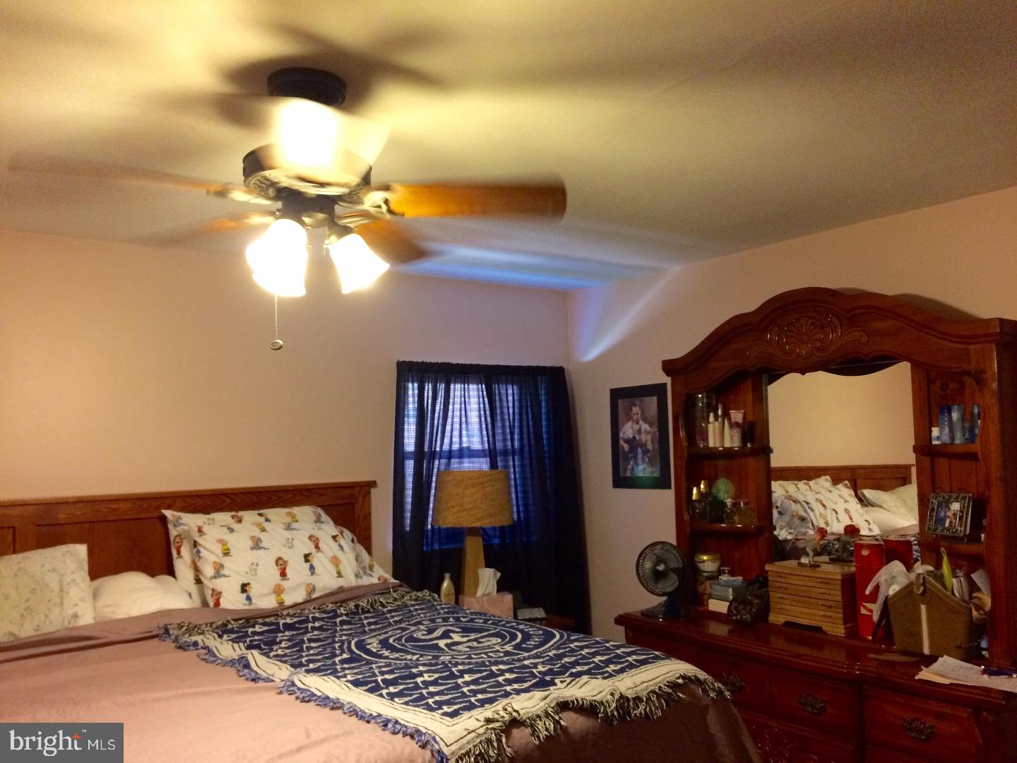 3827 Charteris Road Philadelphia, PA 19154 - Photo 11 of 19 Gallery Image 11