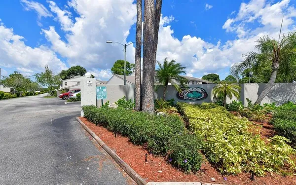 $1,750 | 5647 Summerside Lane, Unit 41A, Sarasota, FL 34231