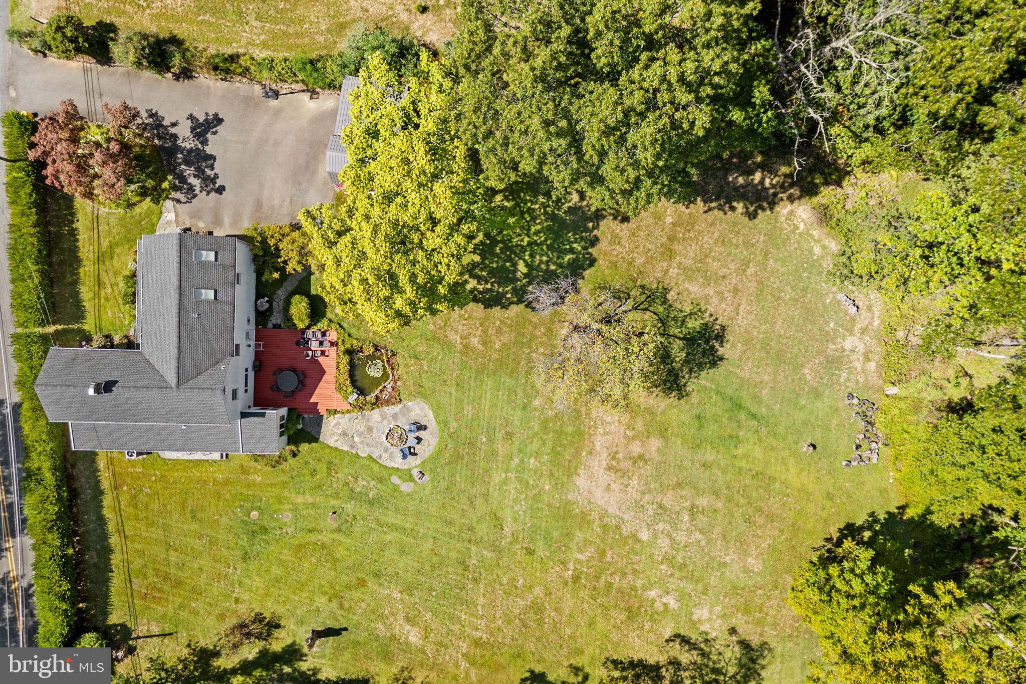 72 Poor Farm Road Pennington, NJ 08534 - Photo 5 of 38 a picture of a yard