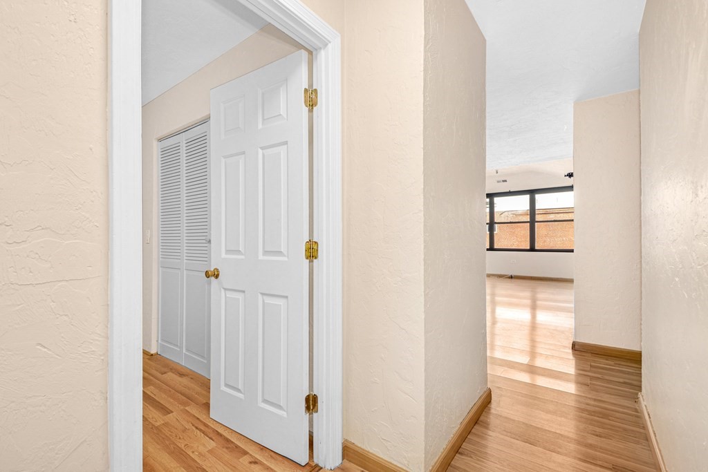 17 Federal Street, Unit 401 Worcester, MA 01608 - Photo 27 of 28 Gallery Image 27