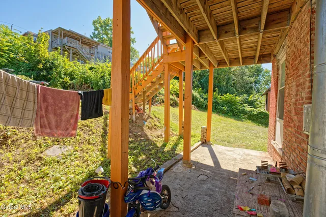 $300,000 | 1554 1st Street, Rensselaer, NY 12144