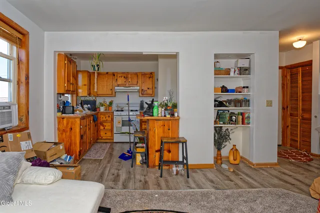 $300,000 | 1554 1st Street, Rensselaer, NY 12144