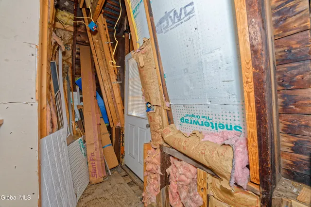 $300,000 | 1554 1st Street, Rensselaer, NY 12144