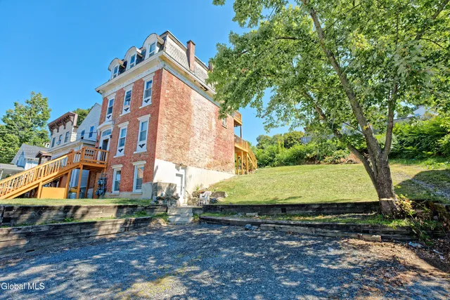 $300,000 | 1554 1st Street, Rensselaer, NY 12144