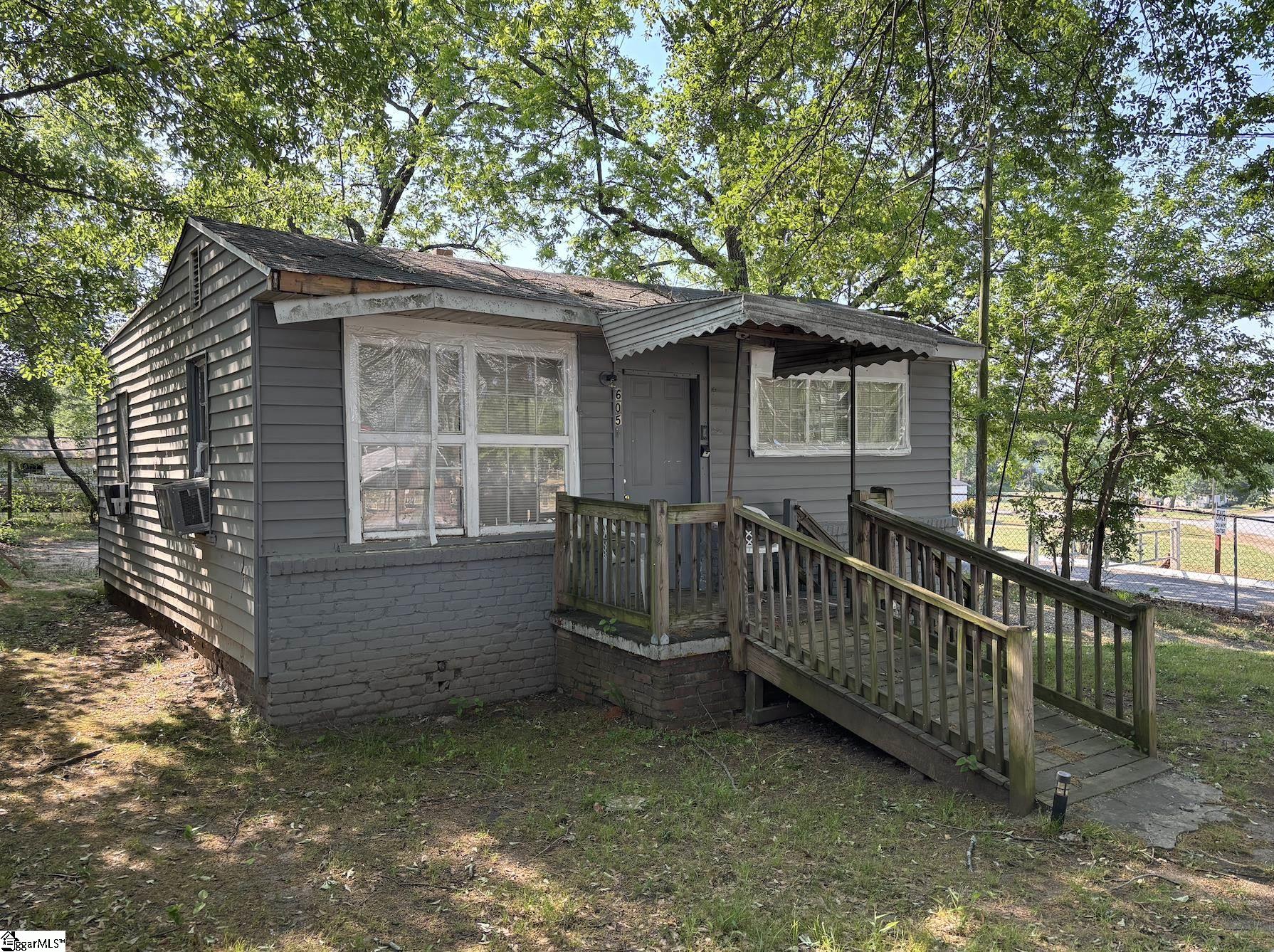 104 Snow Street Greer, SC 29651 - Photo 19 of 31 Gallery Image 19