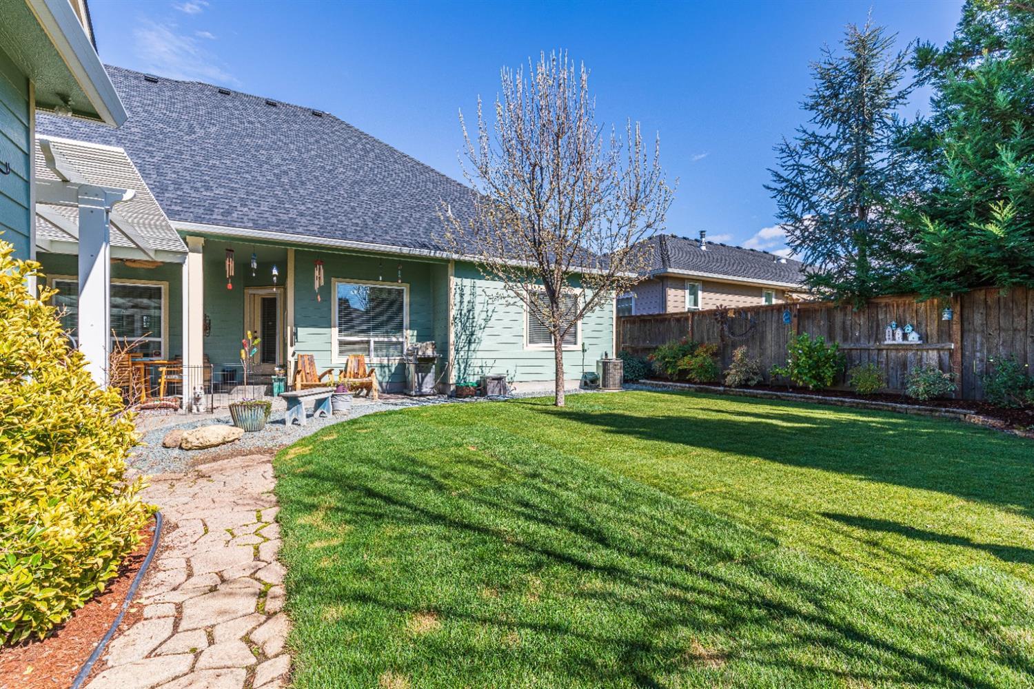 1068 Pumpkin Ridge Eagle Point, OR 97524 - Photo 25 of 33 Additional Photo