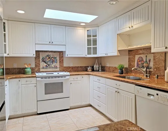 $449,000 | 494 Calle Cadiz, Unit A, Laguna Woods, CA 92637