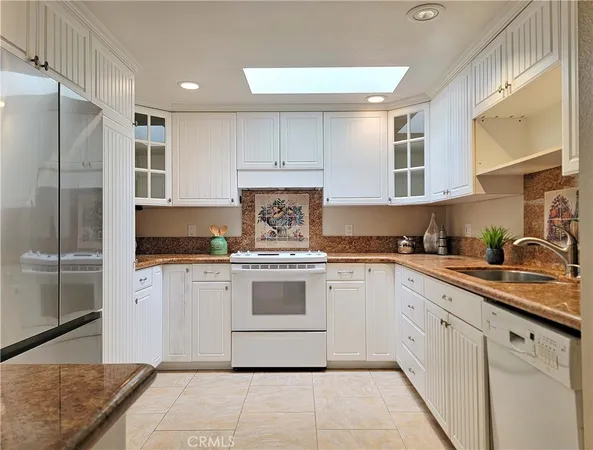 $449,000 | 494 Calle Cadiz, Unit A, Laguna Woods, CA 92637