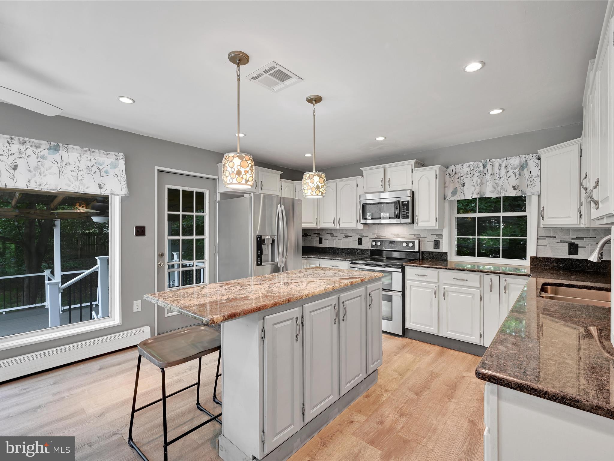 1321 Valley Road Lancaster, PA 17603 - Photo 11 of 35 Loads of counter space and storage