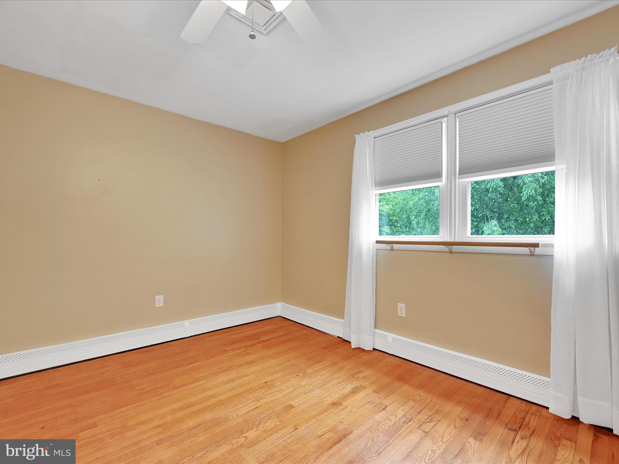 1321 Valley Road Lancaster, PA 17603 - Photo 21 of 35 BR 3