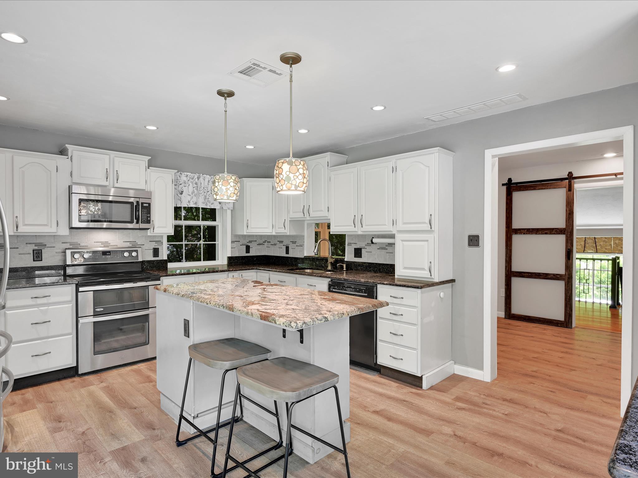 1321 Valley Road Lancaster, PA 17603 - Photo 10 of 35 Deluxe Kitchen for those who love to cook