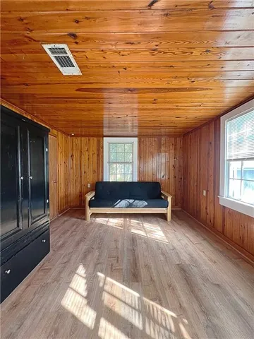 $1,950 | 305 Morgan Street, Madisonville, LA 70447