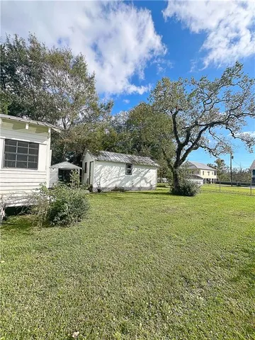 $1,950 | 305 Morgan Street, Madisonville, LA 70447