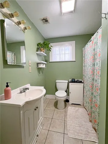 $1,950 | 305 Morgan Street, Madisonville, LA 70447