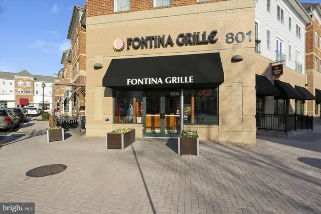 $2,700 | 801 Pleasant Drive, Unit 80123, Rockville, MD 20850