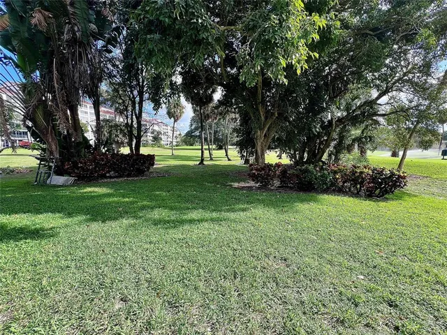 $245,000 | 800 Cypress Grove Drive, Unit 106, Pompano Beach, FL 33069