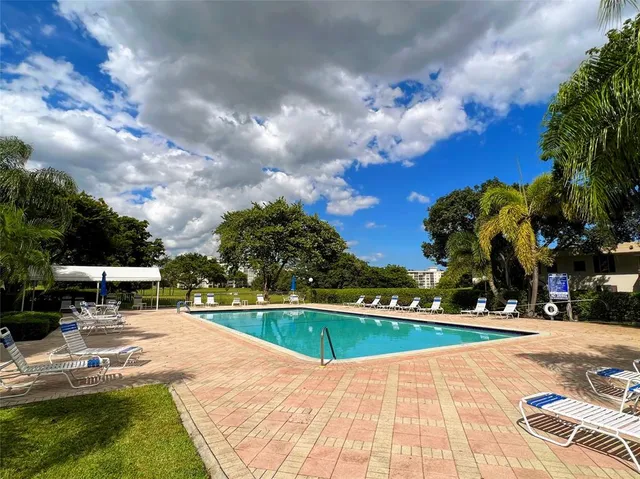 $245,000 | 800 Cypress Grove Drive, Unit 106, Pompano Beach, FL 33069