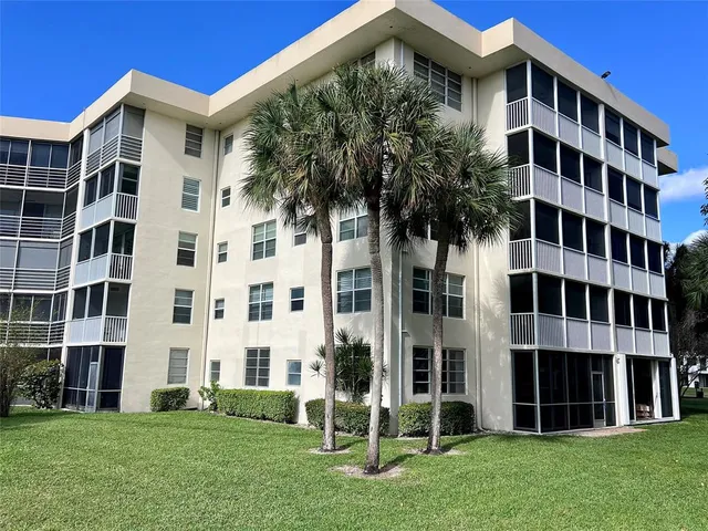 $245,000 | 800 Cypress Grove Drive, Unit 106, Pompano Beach, FL 33069